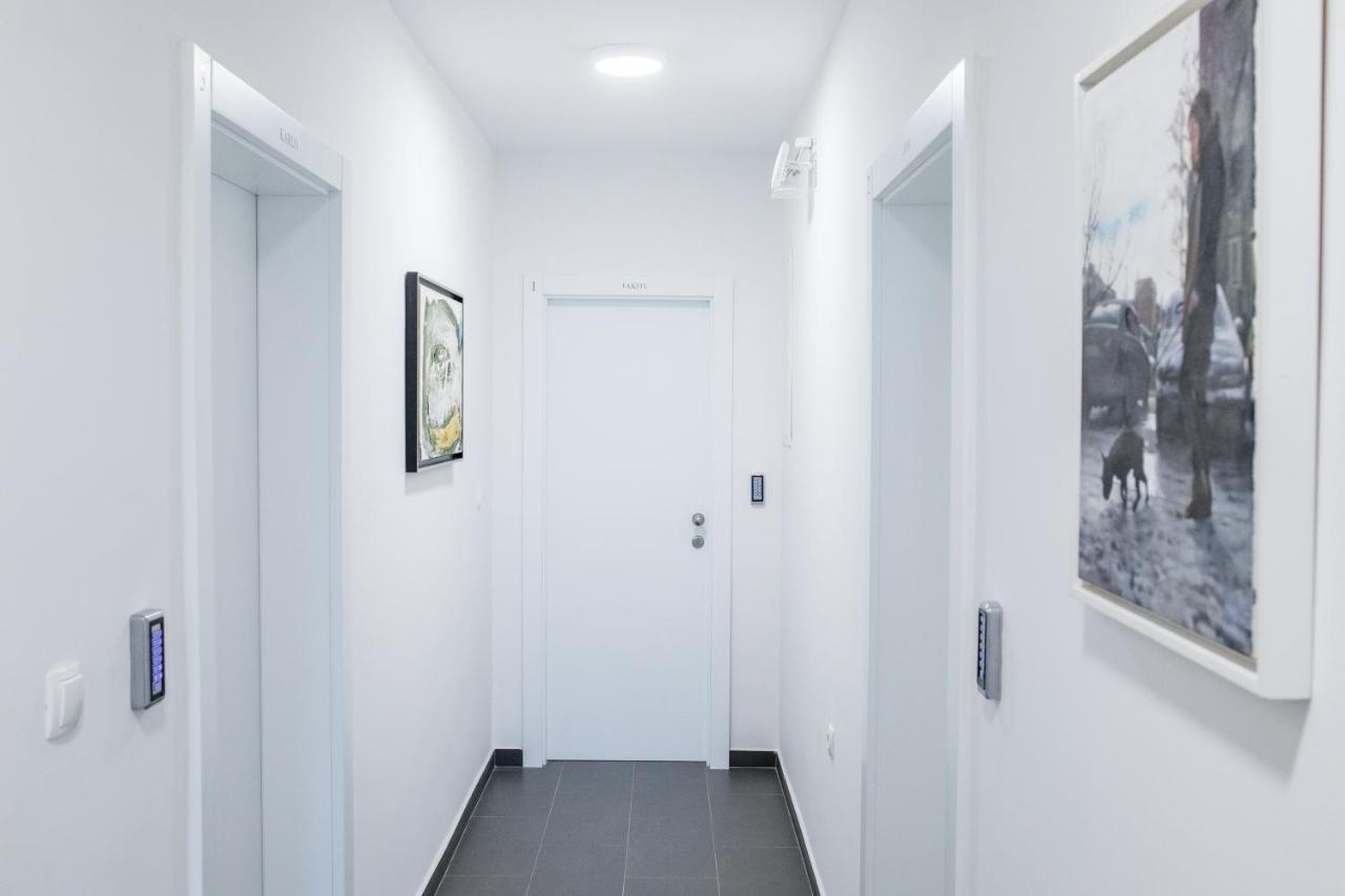 Guest House Mazuth II Banjol 외부 사진