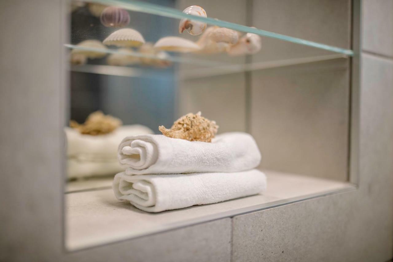 Guest House Mazuth II Banjol 외부 사진