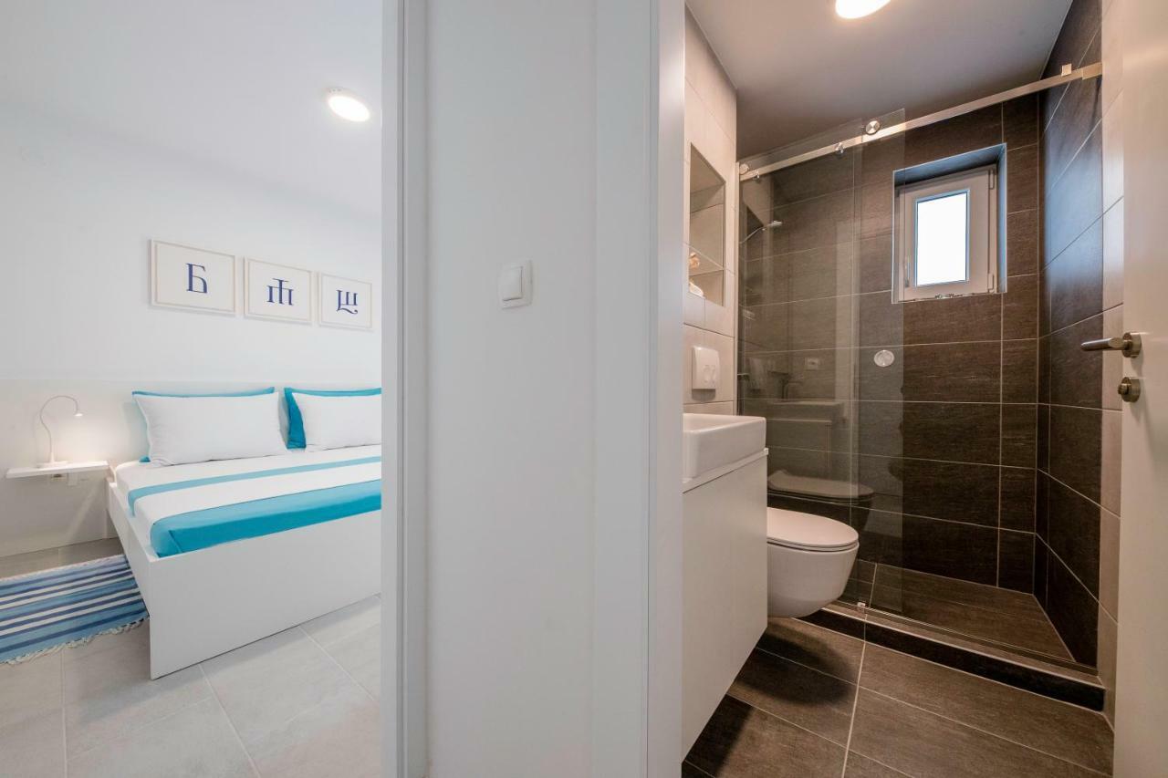 Guest House Mazuth II Banjol 외부 사진